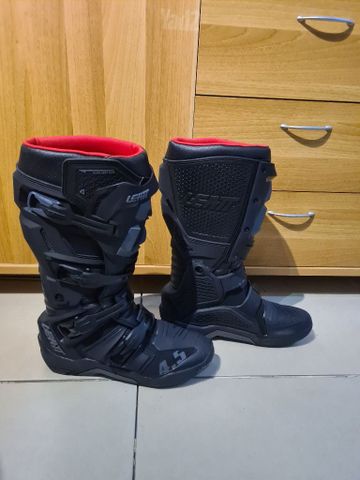 מגפי שטח leatt 4.5