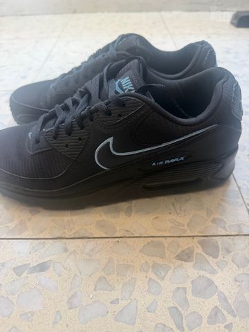 נעליים