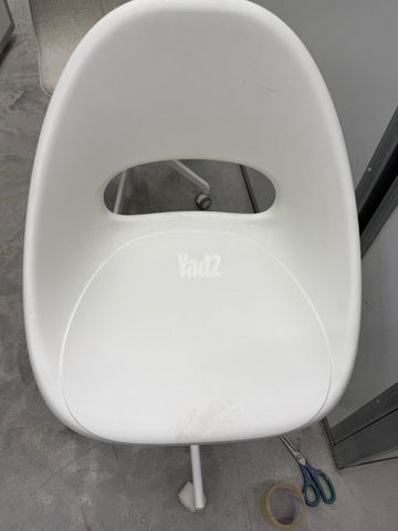 2 כיסאות עבודה