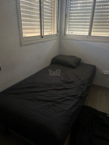 מיטה יחיד