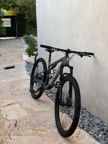 Specialized Epic 8 Comp 2025