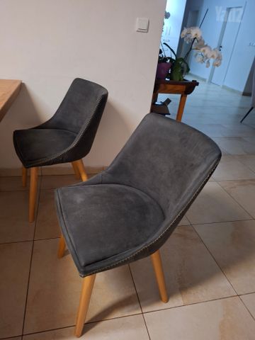כיסאות 3