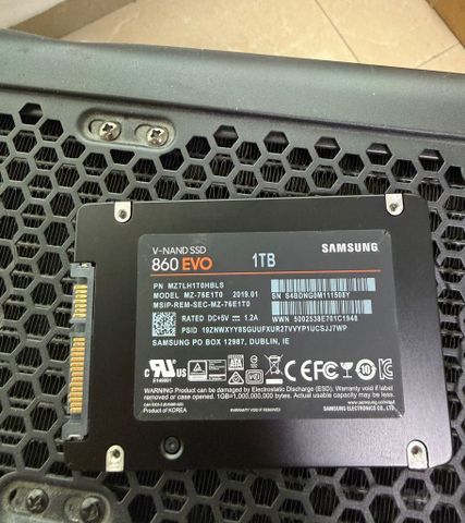 כונן  SSD של Samsung 1TB