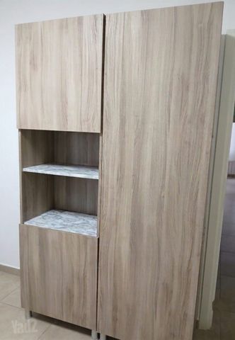 ארון אכסון