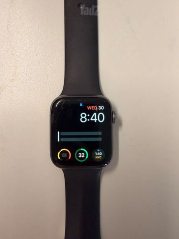 שעון חכם  apple watch series 5