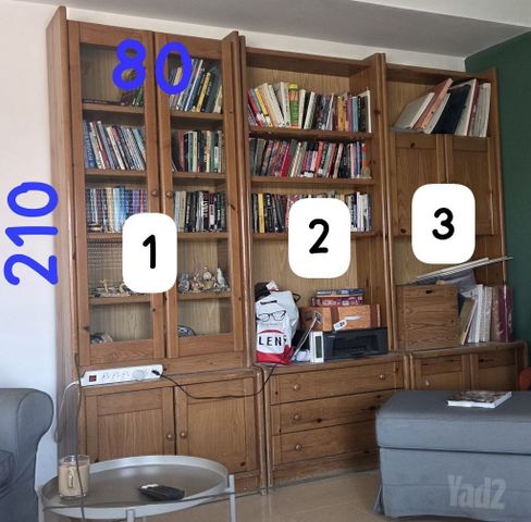 כוננית עץ מלא