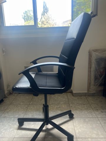 כסא משרדי