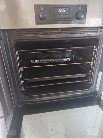 תנור בנוי AEG