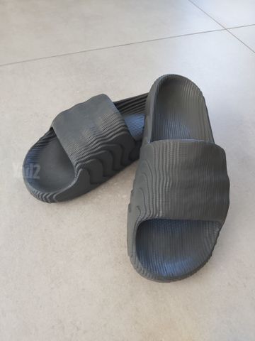 כפכפי adilette 22