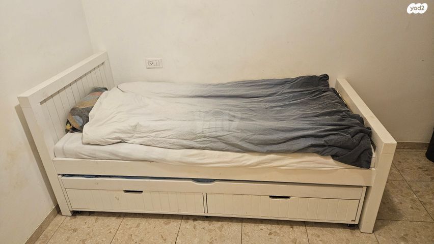מיטת נוער