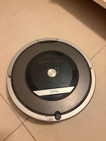 I robot roomba 870