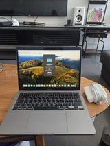 MacBook Pro i7 32GB גמיש