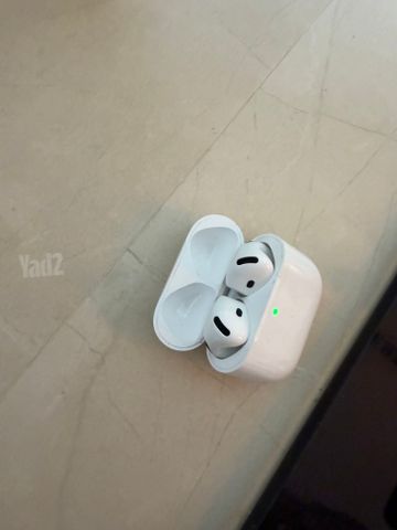 AirPods4