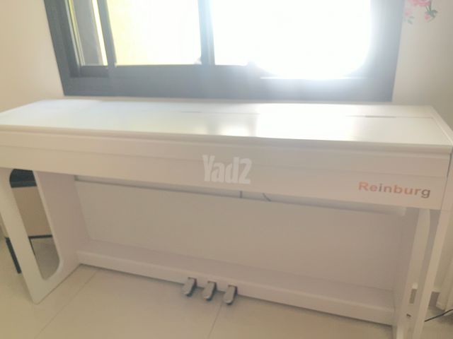 פסנתר חשמלי