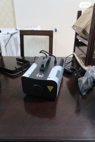 מכונת עשן 900W FOG MACHINE