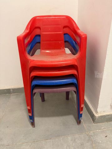כסאות ילדים