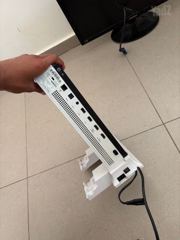 Xbox one s חדש למכירה