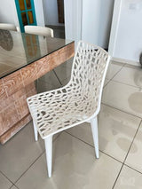 4 CHAISES כיסאות 4