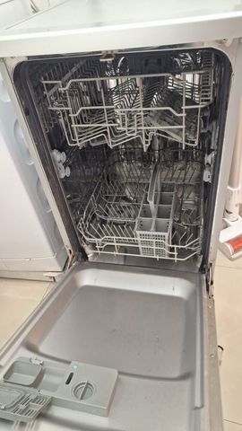 מדיח כלים צר