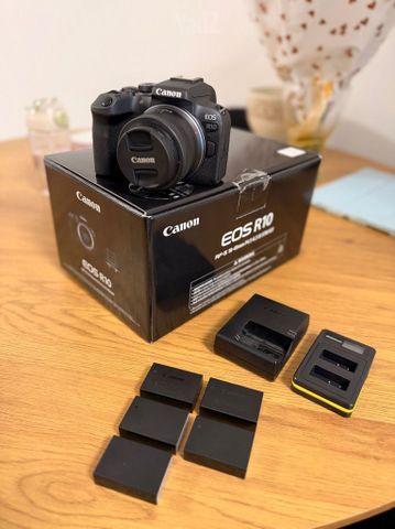Canon r10 + עדשת קיט