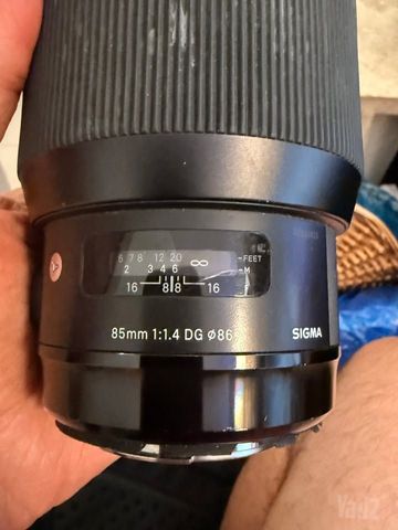 Sigma Art 85mm f/1.4 עדשה