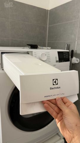 מייבש כביסה ELECTROLUX 7kg