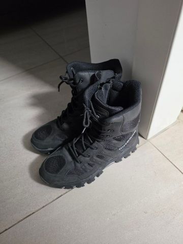 נעליים