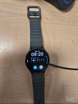 Galaxy watch 7 44mm.  Esim