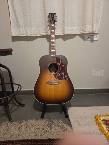 Gibson hummingbird studio