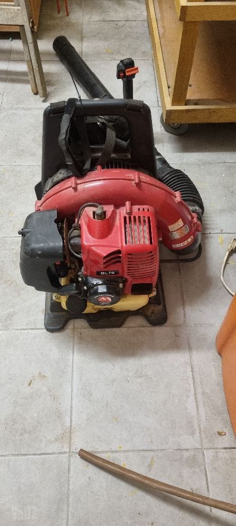 מפוח בנזין MARUYAMA   BL8600SP