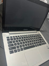 מחשב נייד ASUs i5