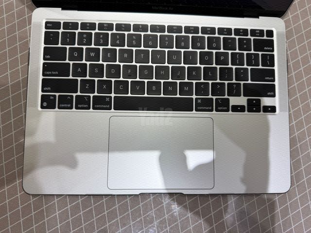 MacBook Air M1 8GB/512GB