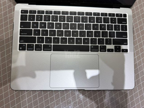 MacBook Air M1 8GB/512GB