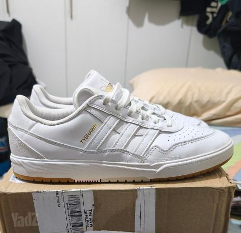 Adidas tyshawn 2