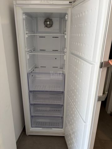 מקפיא BEKO דגם FN123900