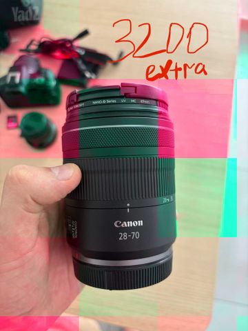 Canon EOS R50 + 3 עדשות וציוד