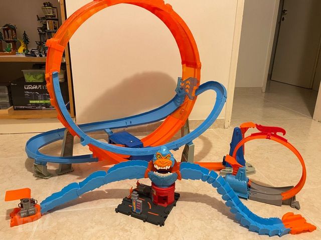 מסלול hot wheels
