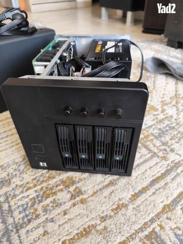 NAS N100