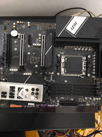Msi X670-P WIFI