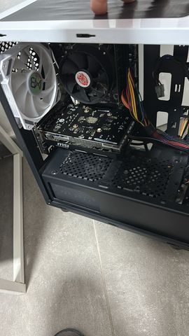 מחשב נייח - GTX 1650 !