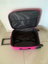 מזוודה ורודה easy trip