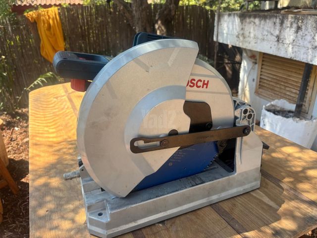 מסור נייח למתכת  Bosch