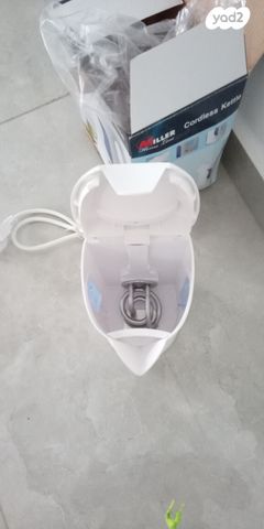 קומקום חשמלי