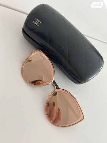 משקפי שמש Chanel