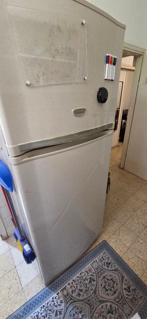 מקרר