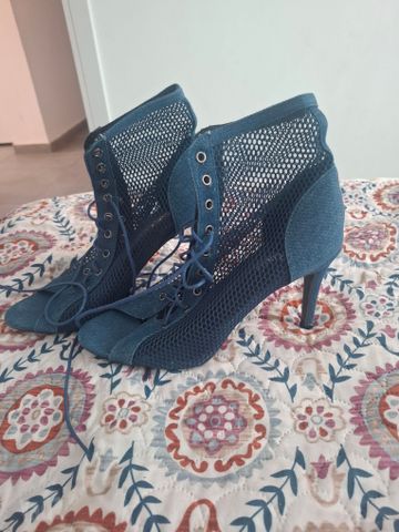 Dancing shoes