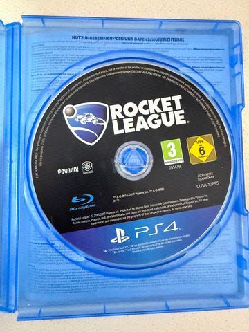 למכירה Sony PlayStation 4