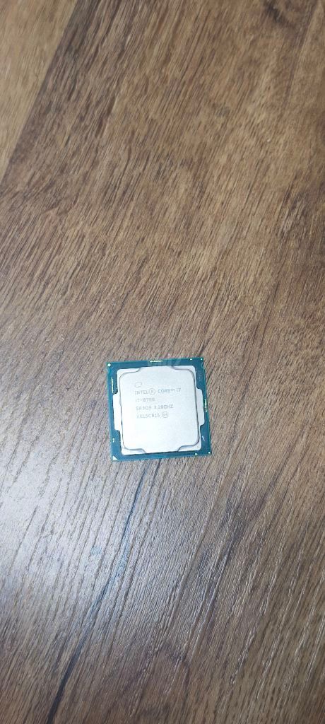 מעבד Intel i7 8700