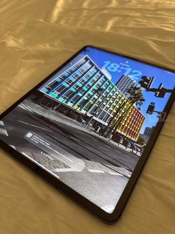 Ipad pro M1 12.9” Cellular