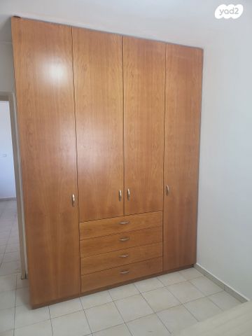 ארון